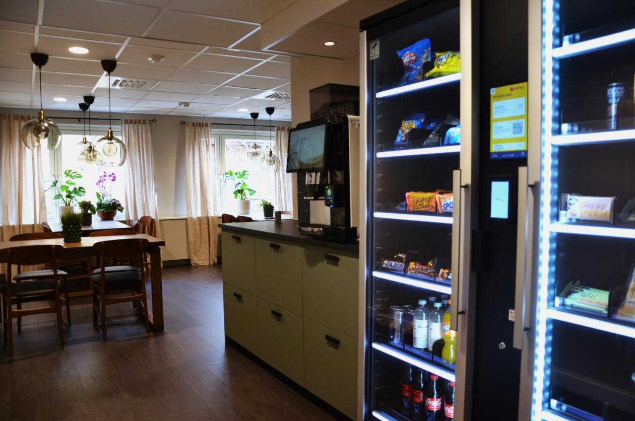 Hotell Zaeta Longstay Ostersund Bagian luar foto