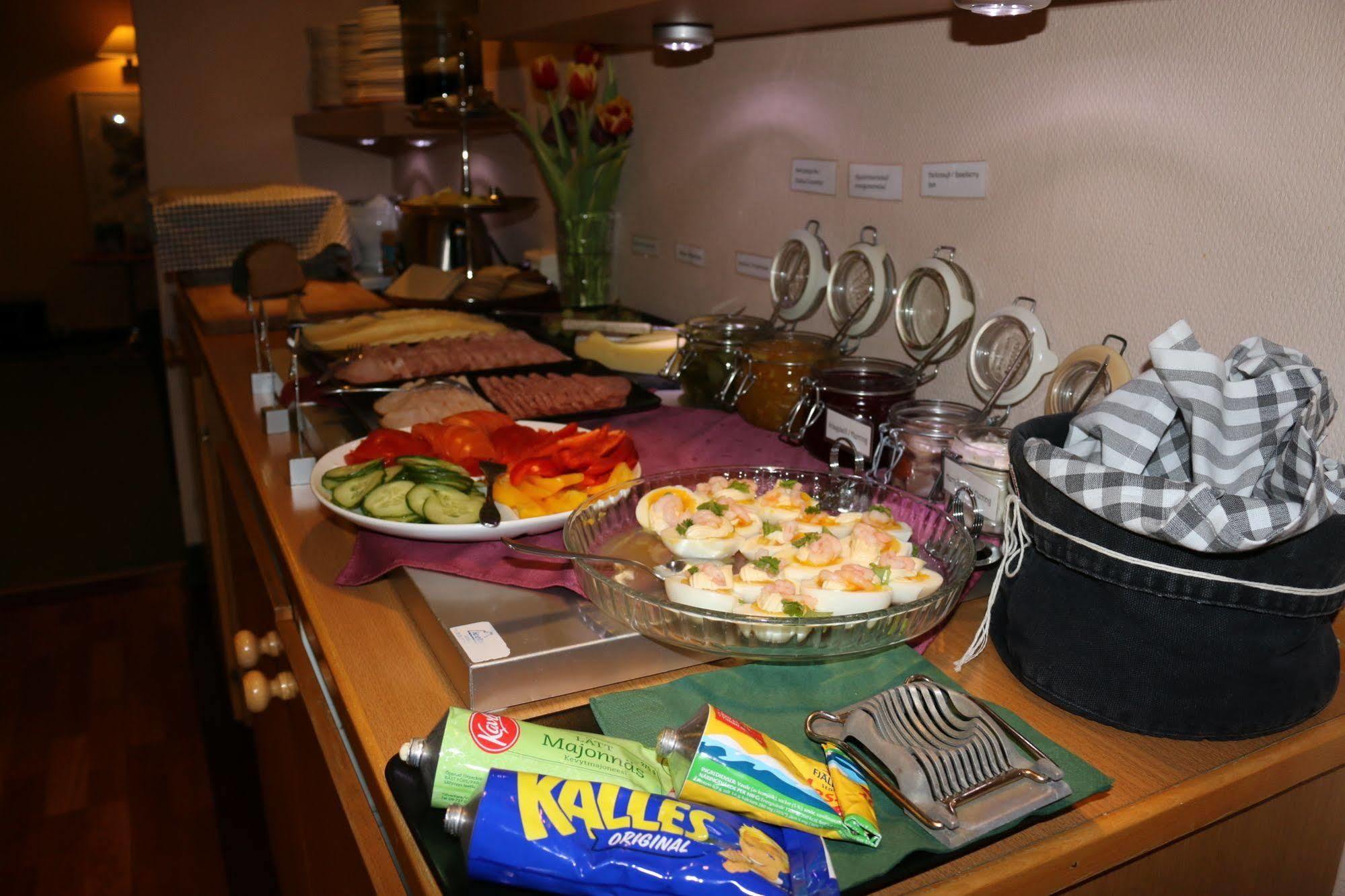 Hotell Zaeta Longstay Ostersund Bagian luar foto